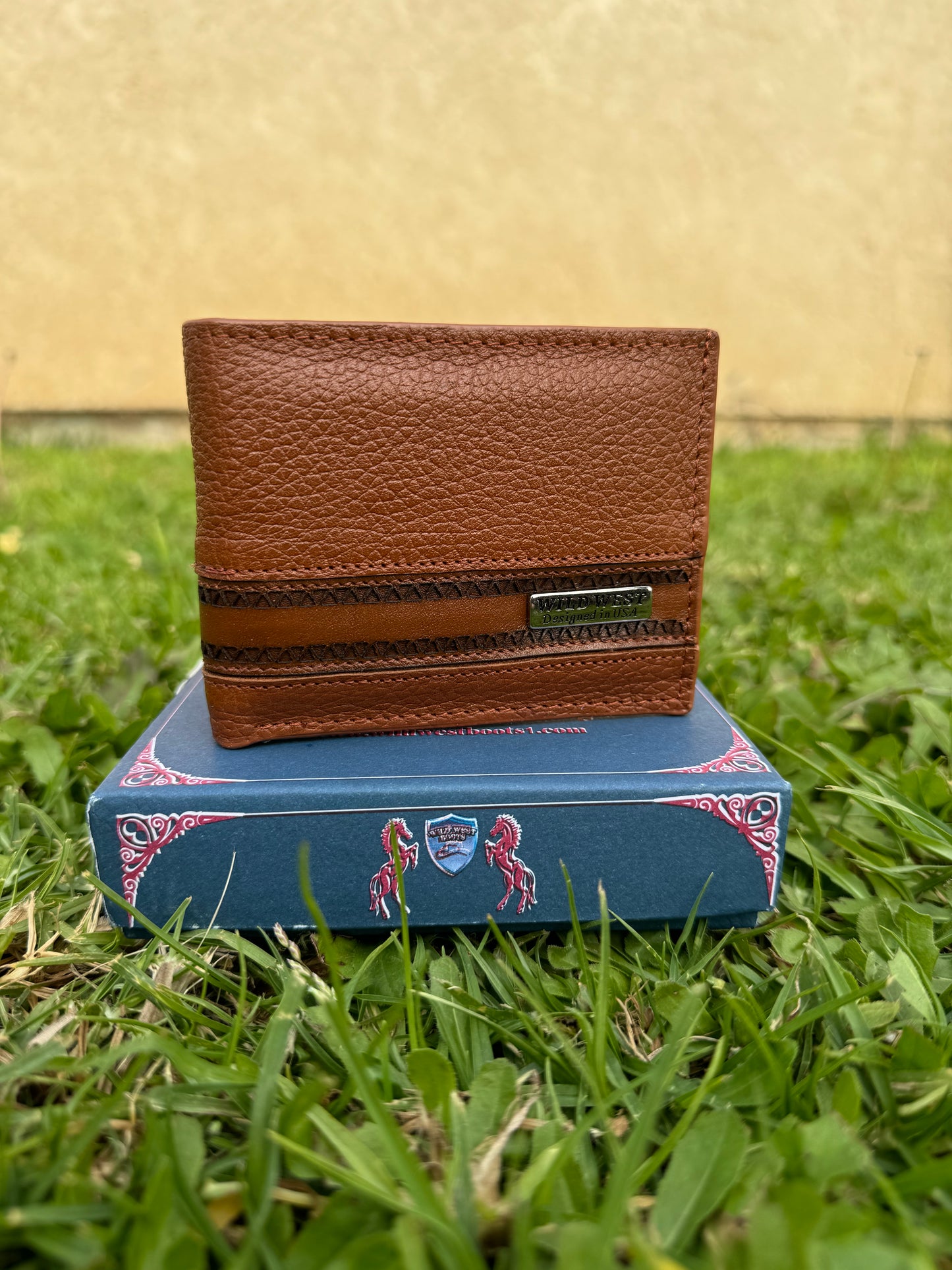 Grisly Leather Bifold Wallet