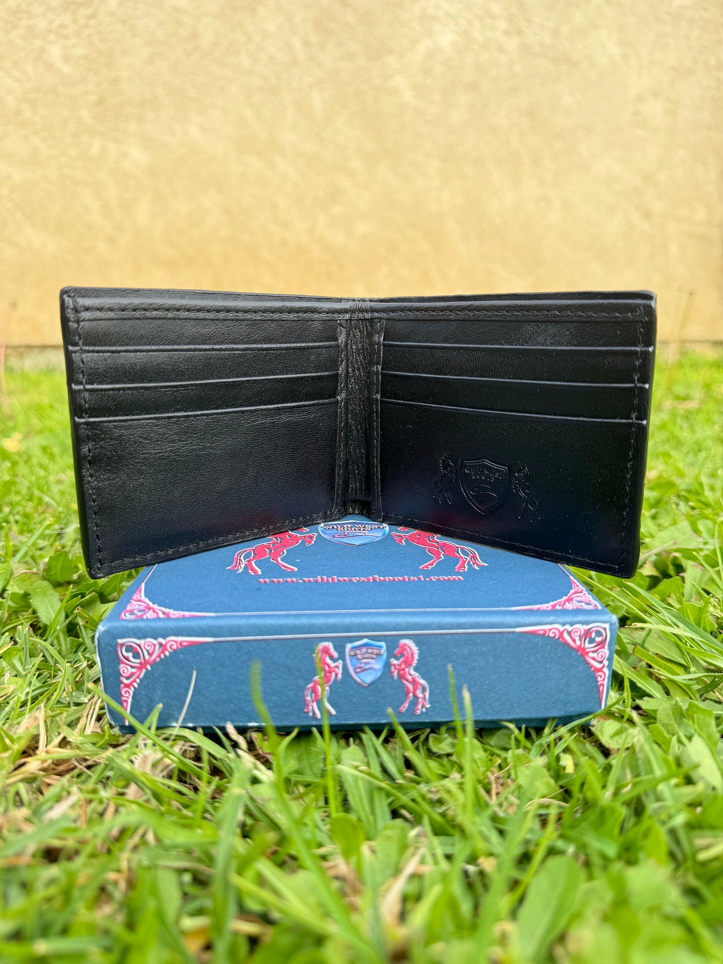 Grisly Leather Bifold Wallet